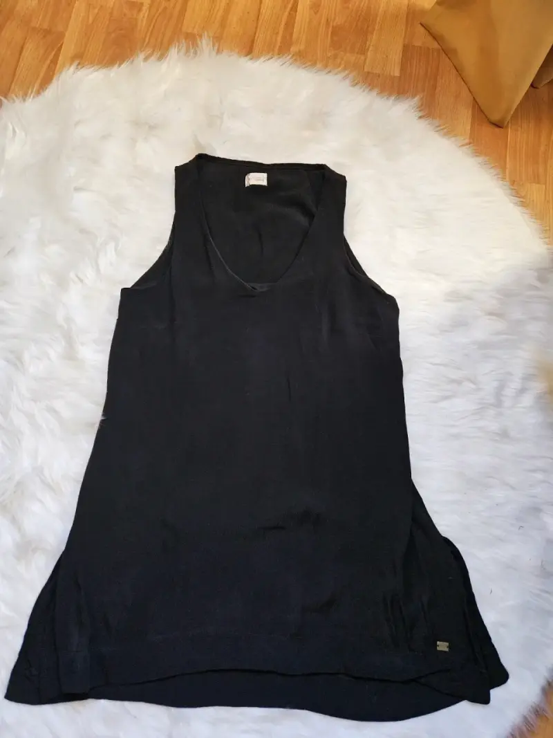 Polera negra sin mangas Umbrale para mujer - 1