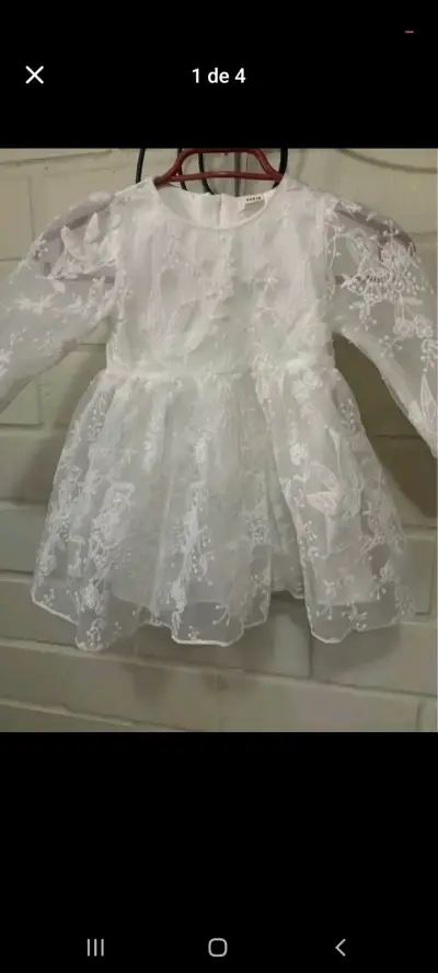 Vestido blanco de encaje para bebé Shein - miniatura 1