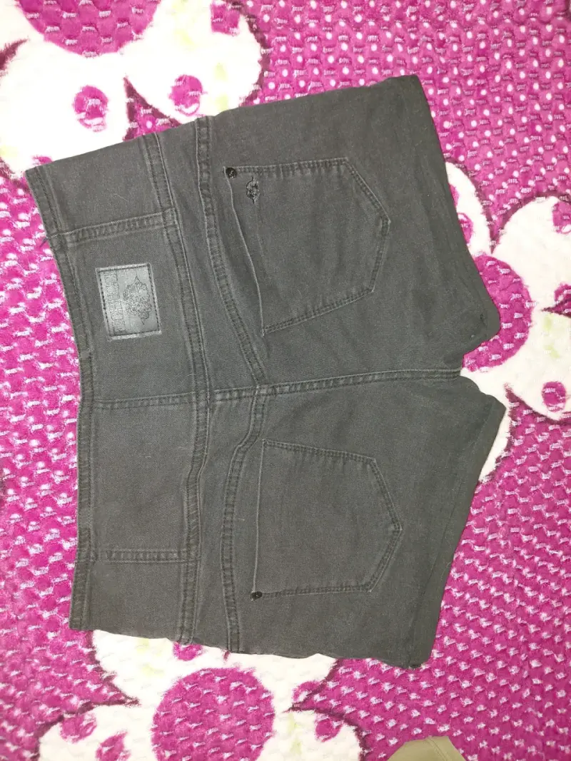 Shorts de mezclilla para mujer en dos colores - 2