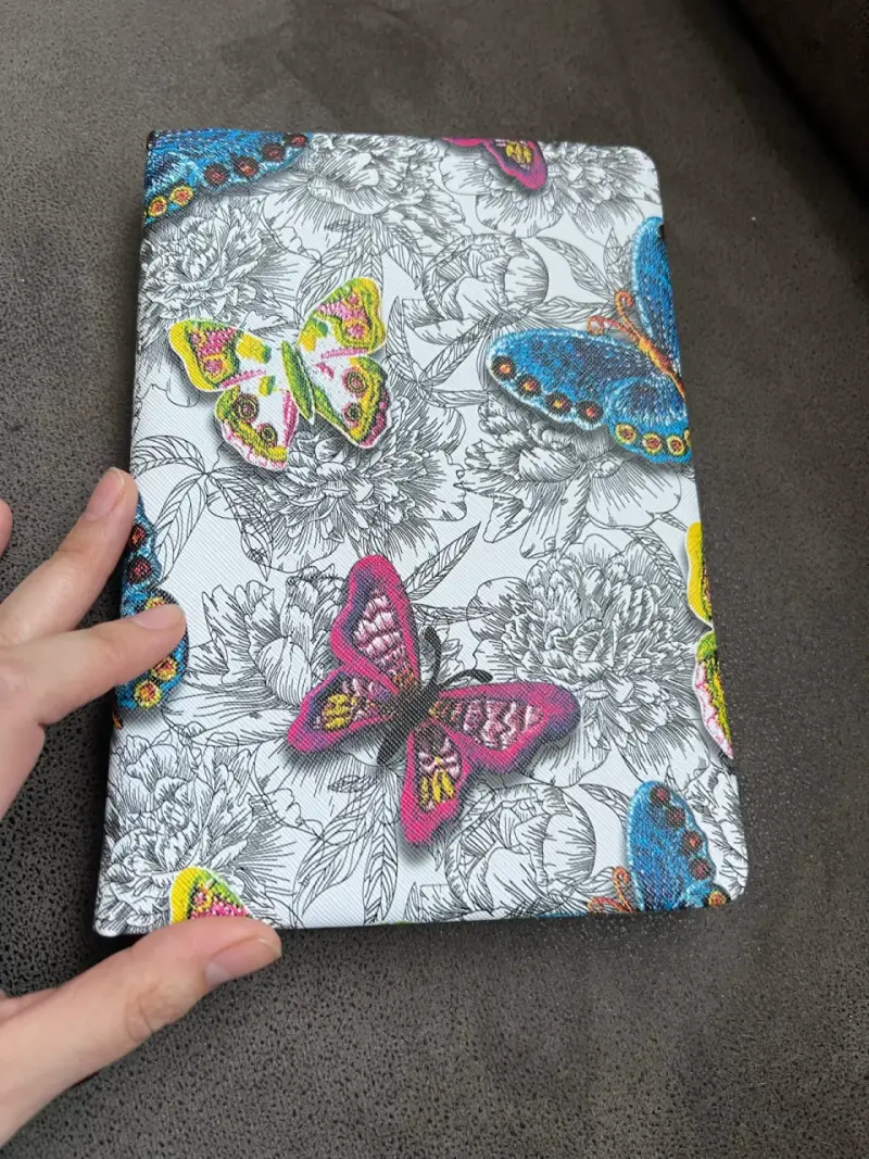 Cuaderno de notas con diseño de mariposas - 6