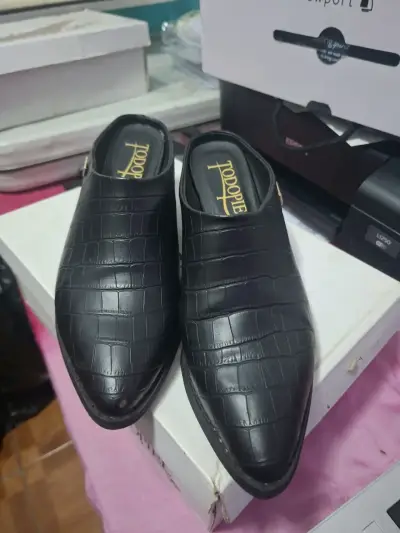 Zapatos de cuero negro Todopiel talla 38 - miniatura 1