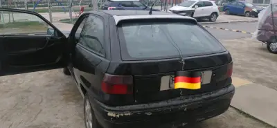 Auto Opel astra f 97 1.6 aleman - miniatura 2