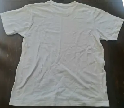 Polera Uniqlo UT Jean-Michel Basquiat Blanca - miniatura 2