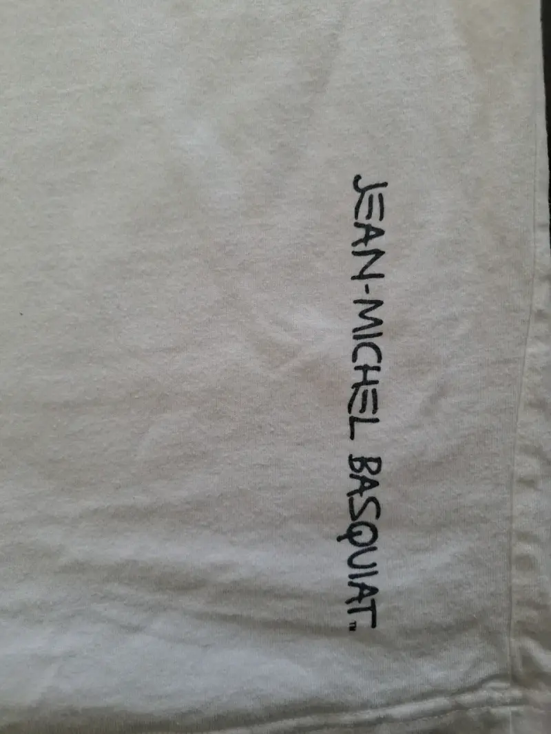 Polera blanca con diseño de dinosaurio Basquiat - 5