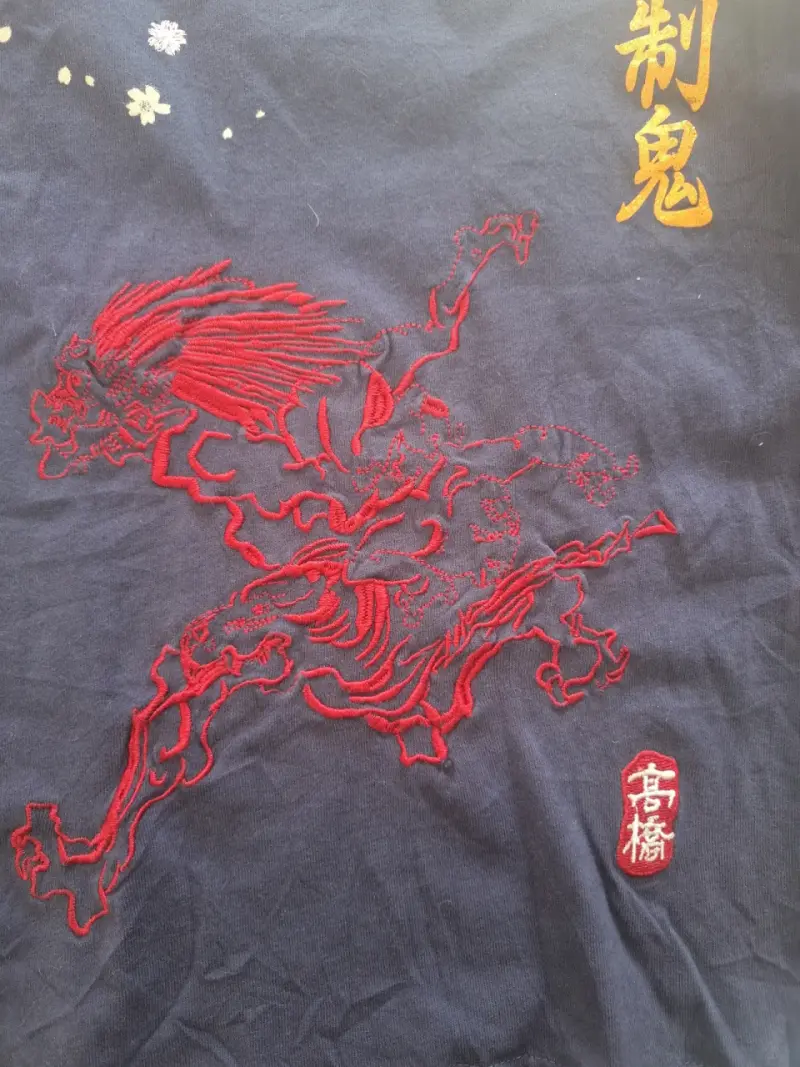 Polera manga larga Big Train con diseño oriental - 6