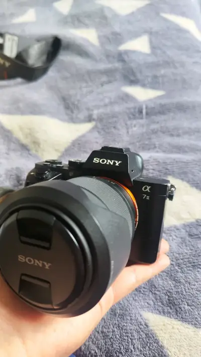 Cámara Sony Alpha 7 II con lente 28-70mm - miniatura 2