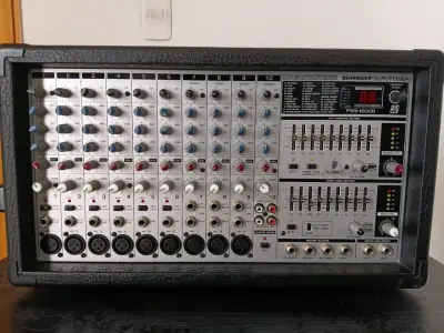 Mezclador amplificador Behringer Europower PMX2000 - miniatura 1
