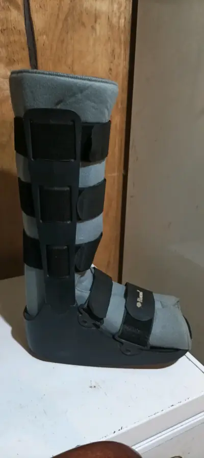 Bota ortopédica Blunding premium larga - miniatura 2