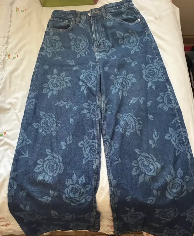 Jeans de Mujer o niña con Estampado de Rosas - 3