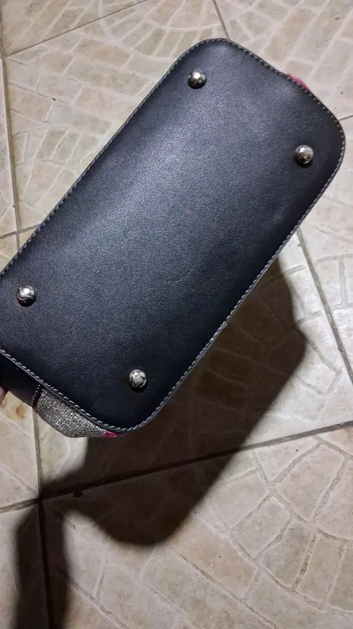 Bolso de mano rayado multicolor con cierre - 2