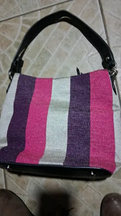 Bolso de mano rayado multicolor con cierre - miniatura 3