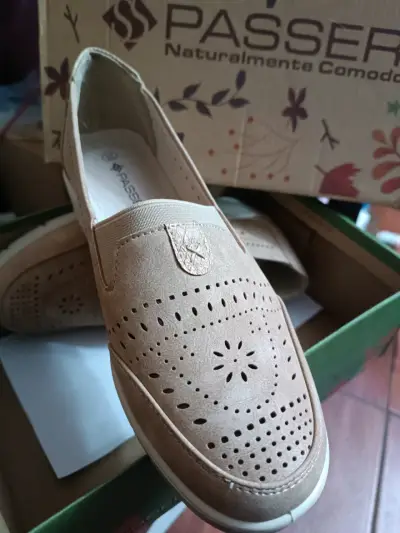 Zapatos casuales beige Passer para mujer - miniatura 1