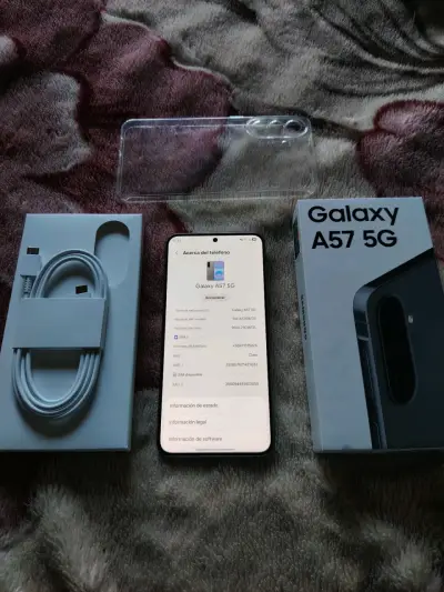 Samsung Galaxy A57 5G con caja y accesorios - miniatura 1