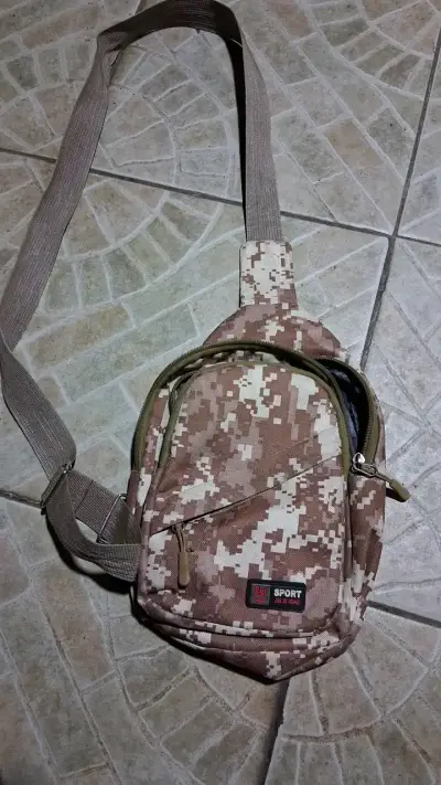 Mochila táctica camuflaje para deporte - miniatura 1