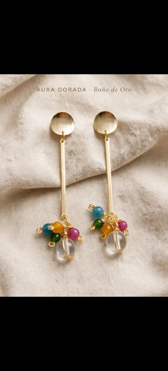 Pendientes largos baño de oro y piedras multicolor