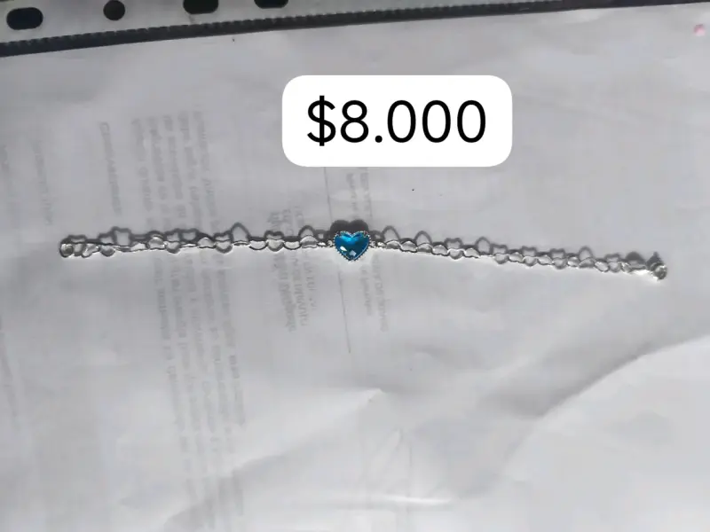 Pulsera de plata con corazón azul