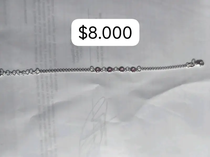 Pulsera de plata con piedras rosadas