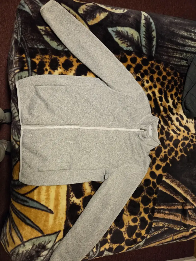 Chaqueta de lana gris para hombre