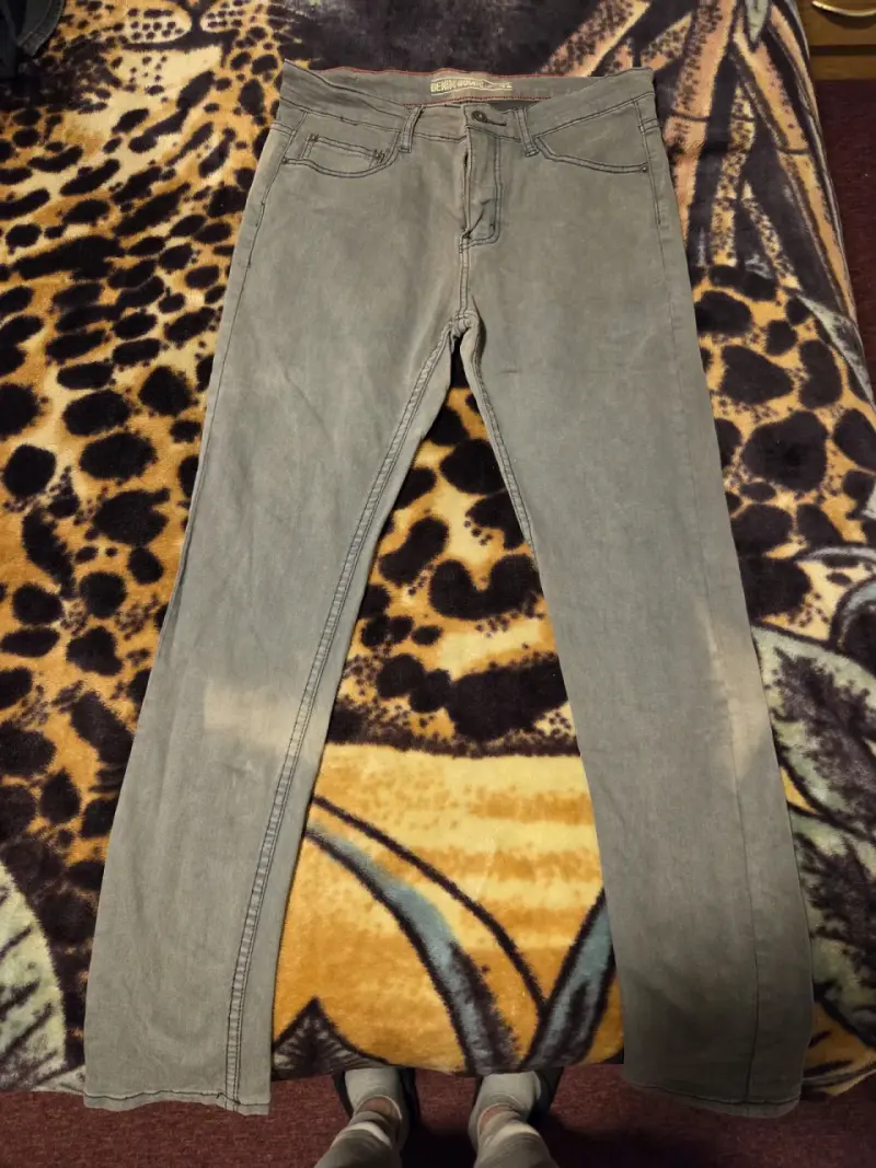 Jeans grises para hombre Denim Co