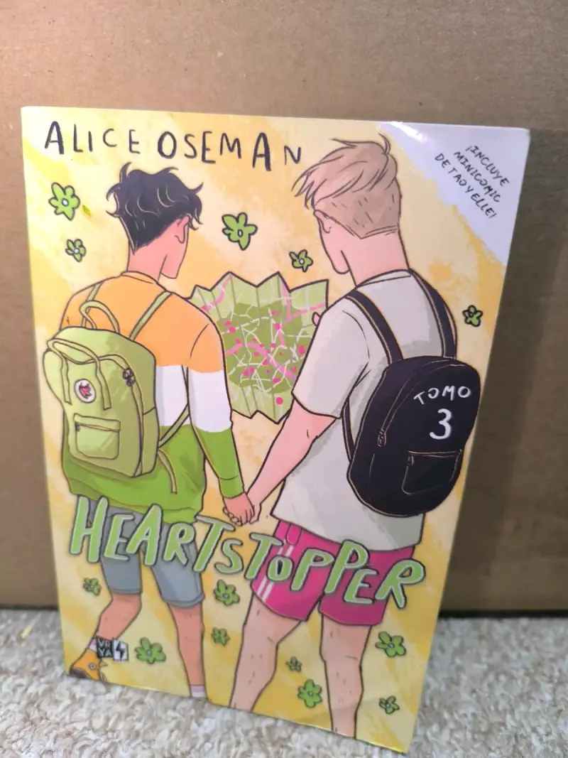 Libro Heartstopper Tomo 3 de Alice Oseman