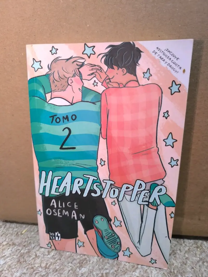 Libro Heartstopper Tomo 2 de Alice Oseman