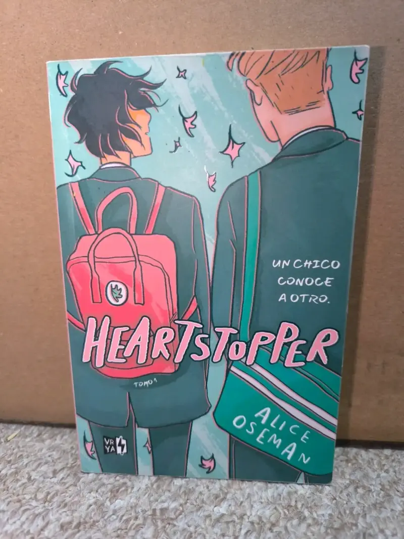 Libro Heartstopper Tomo 1 de Alice Oseman