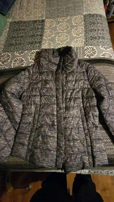 Chaqueta acolchada gris EDC talla M - miniatura 1