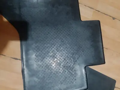 Cubre piso para vehículos - miniatura 3