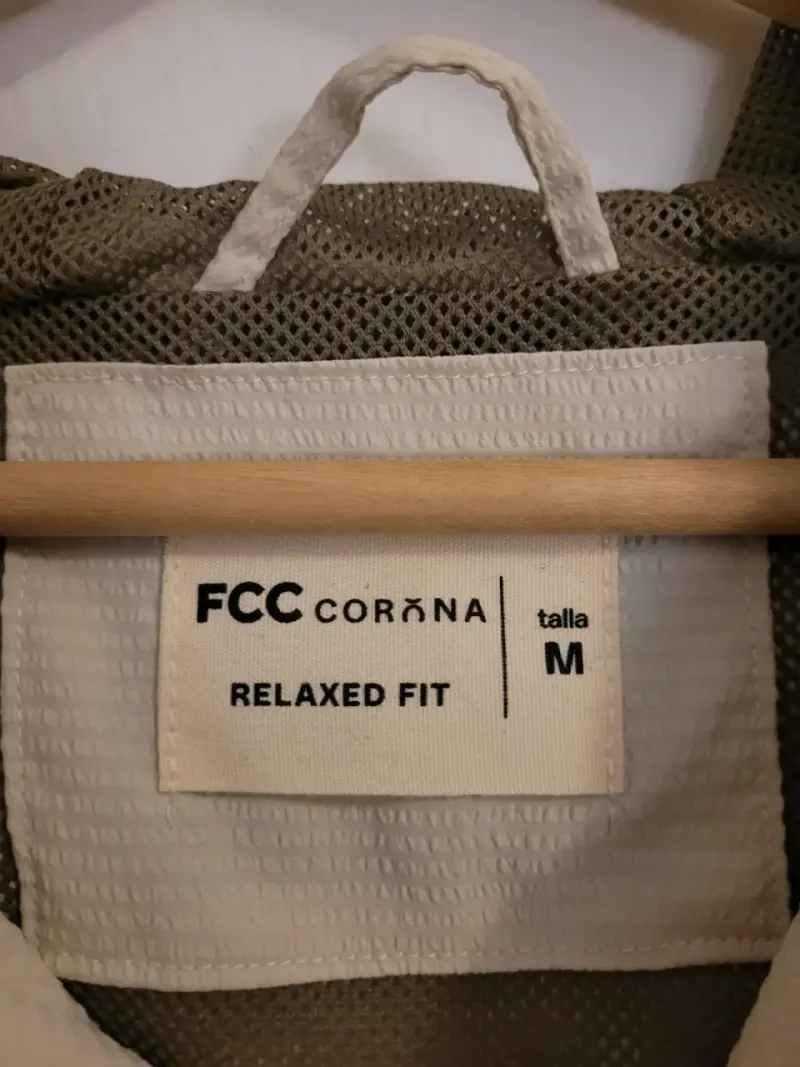 Cortaviento con capucha bicolor Cult talla M - 4