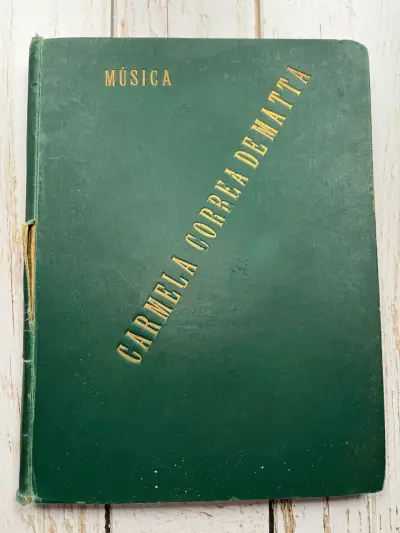 Libro de música de Carmela Correa de Matta - miniatura 1