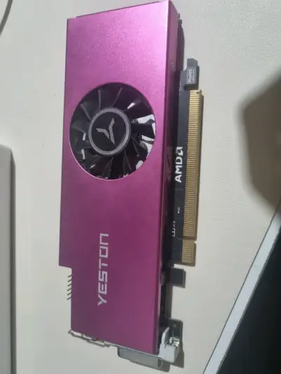 Tarjeta Gráfica Yeston Radeon RX550 4GB - miniatura 1