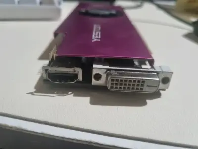 Tarjeta Gráfica Yeston Radeon RX550 4GB - miniatura 2