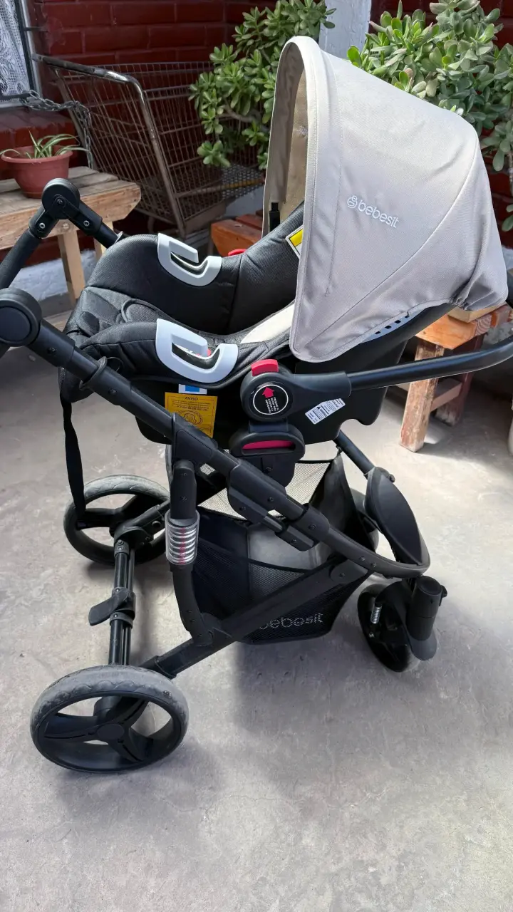 Coche de bebé Bebesit con asiento acolchado - 4