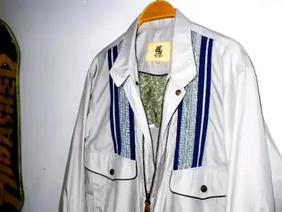 Chaqueta vintage gris con detalles azules - miniatura 2