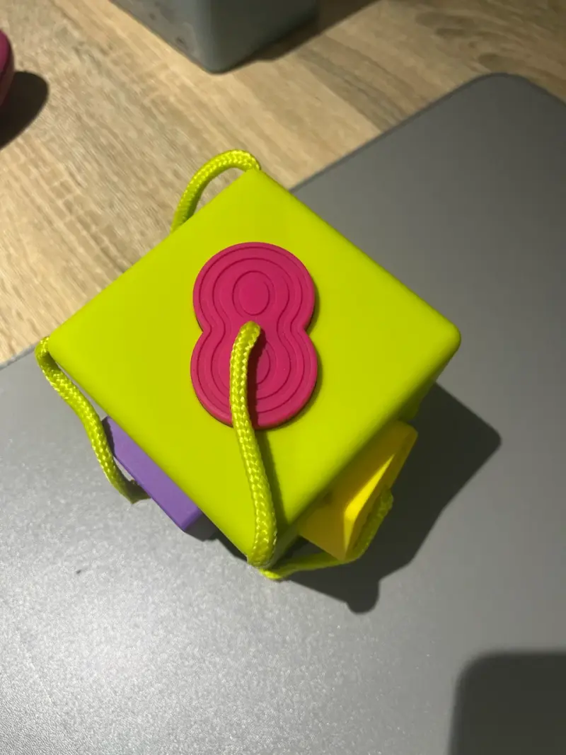 Cubo de actividades para bebés multicolor - 3