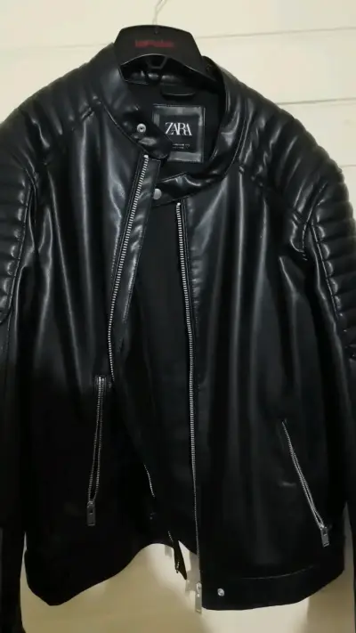 Chaqueta de cuero negra Zara para hombre - miniatura 5