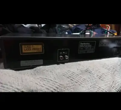 Reproductor de CD Technics SL-P202 - miniatura 3