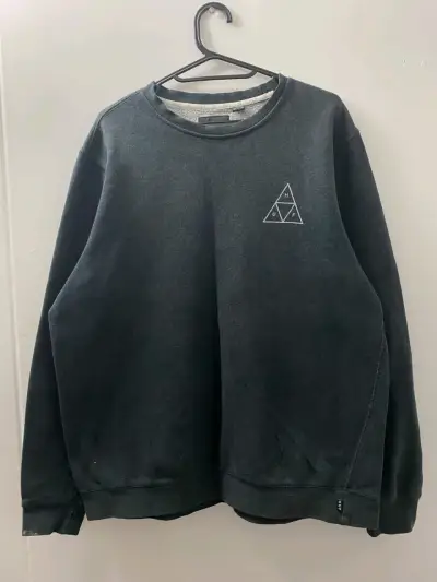 Polerón negro HUF con diseño gráfico - miniatura 2