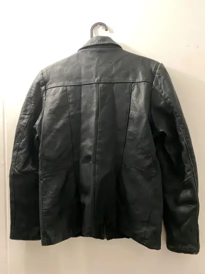 Chaqueta de cuero genuino - miniatura 2