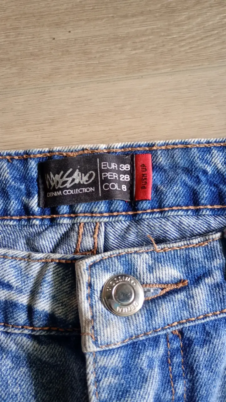 Jeans desgastados para mujer Mossimo - 3
