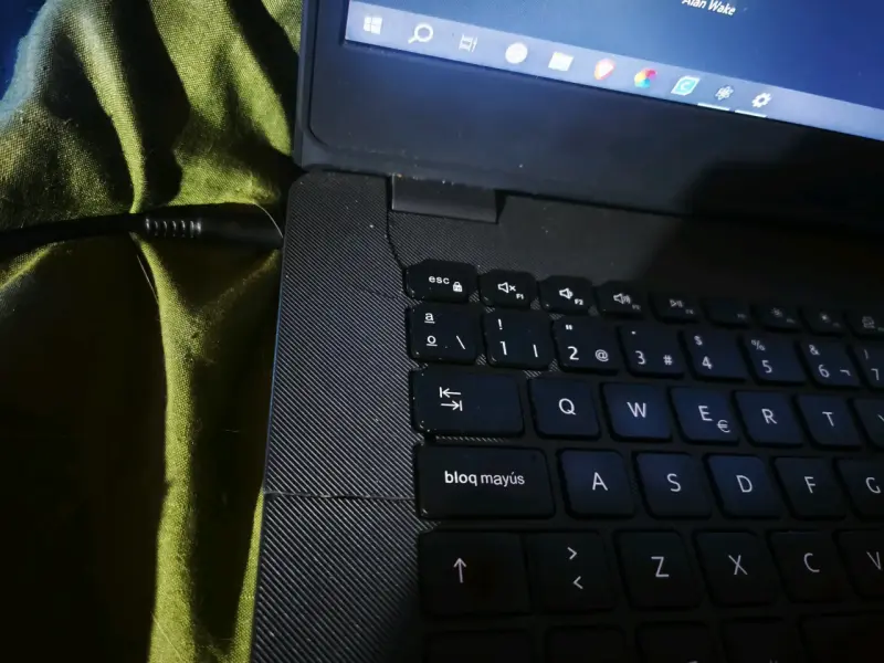 Laptop dell vostro 3401 - 5