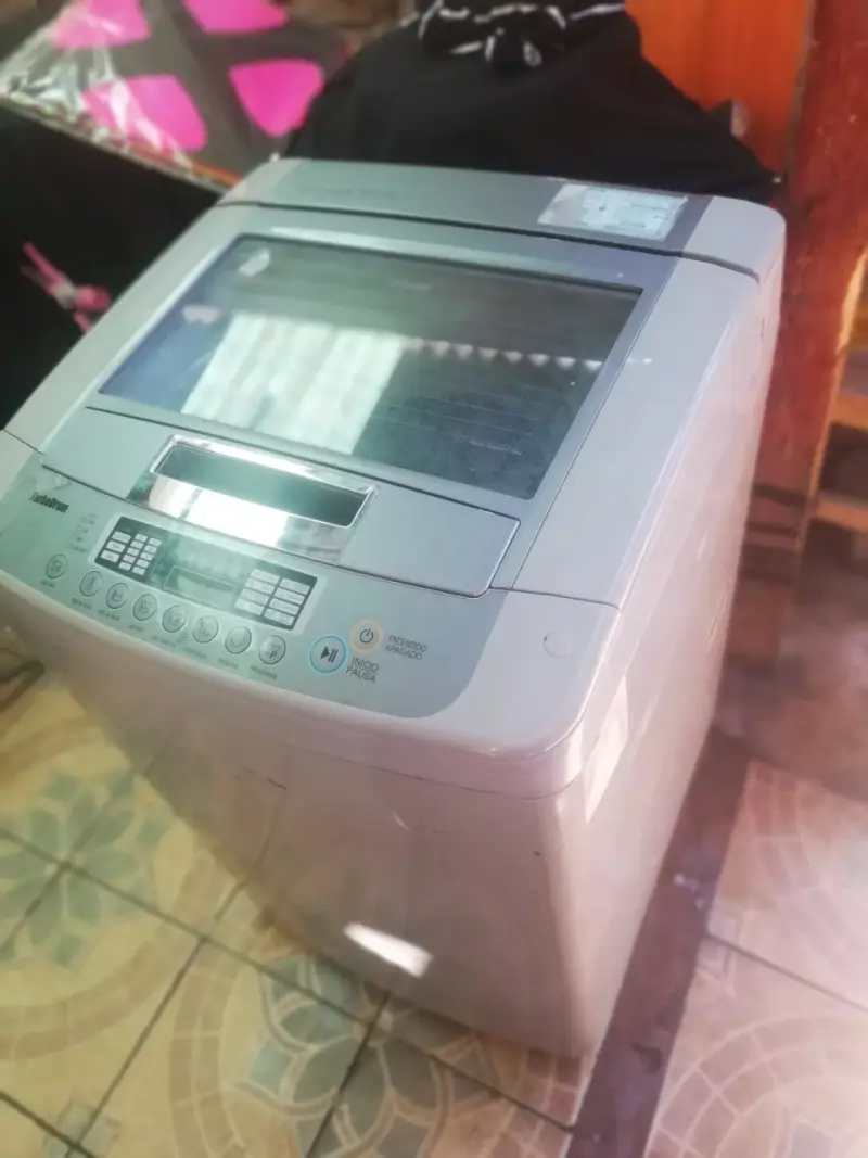 Lavadora automática carga superior Lg - 2