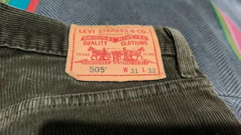 Jeans Levi's 505 Verde Oliva Talla 31 - 3