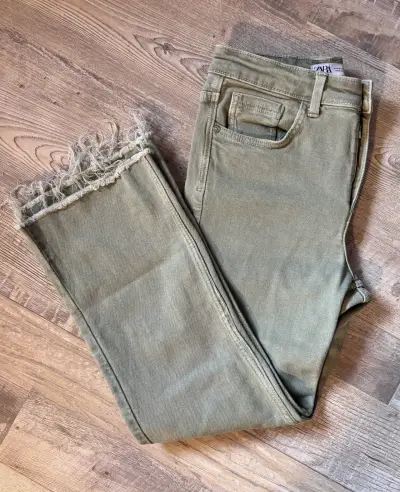 Jeans Zara flare tiro largo - miniatura 2