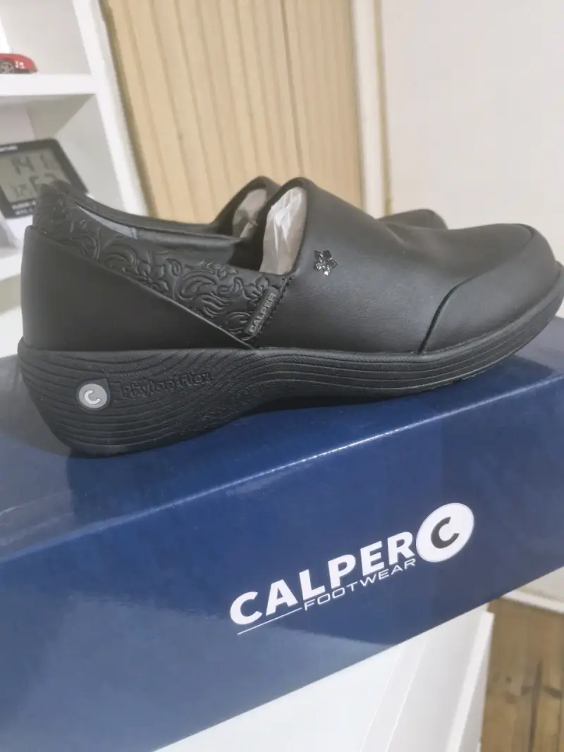 Zapatos de cuero negro Calper G cómodos - 2