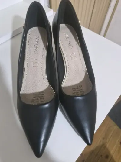 Zapatos de Tacón Negro Via Uno Elegantes - miniatura 3