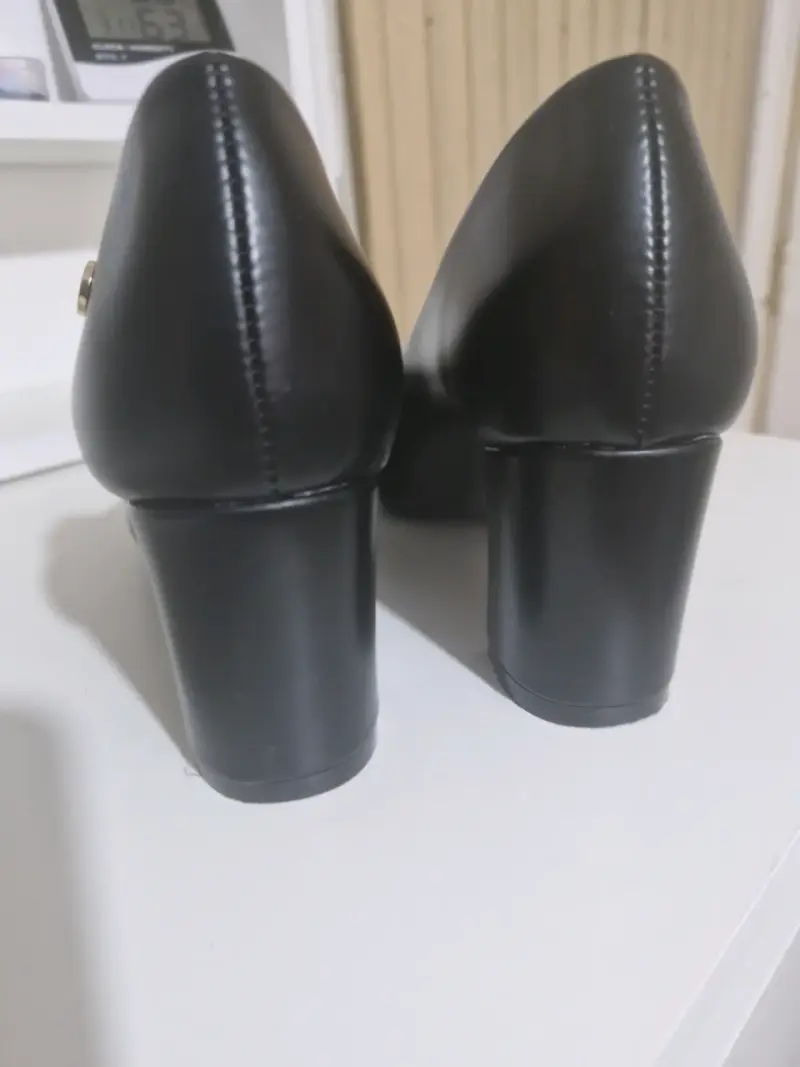 Zapatos de Tacón Negro Via Uno Elegantes - 4