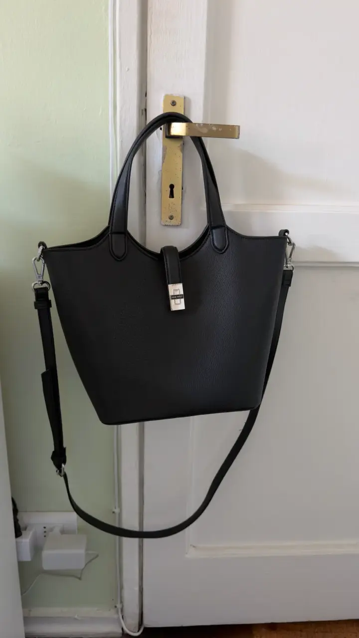Bolso Nine West negro elegante - 3