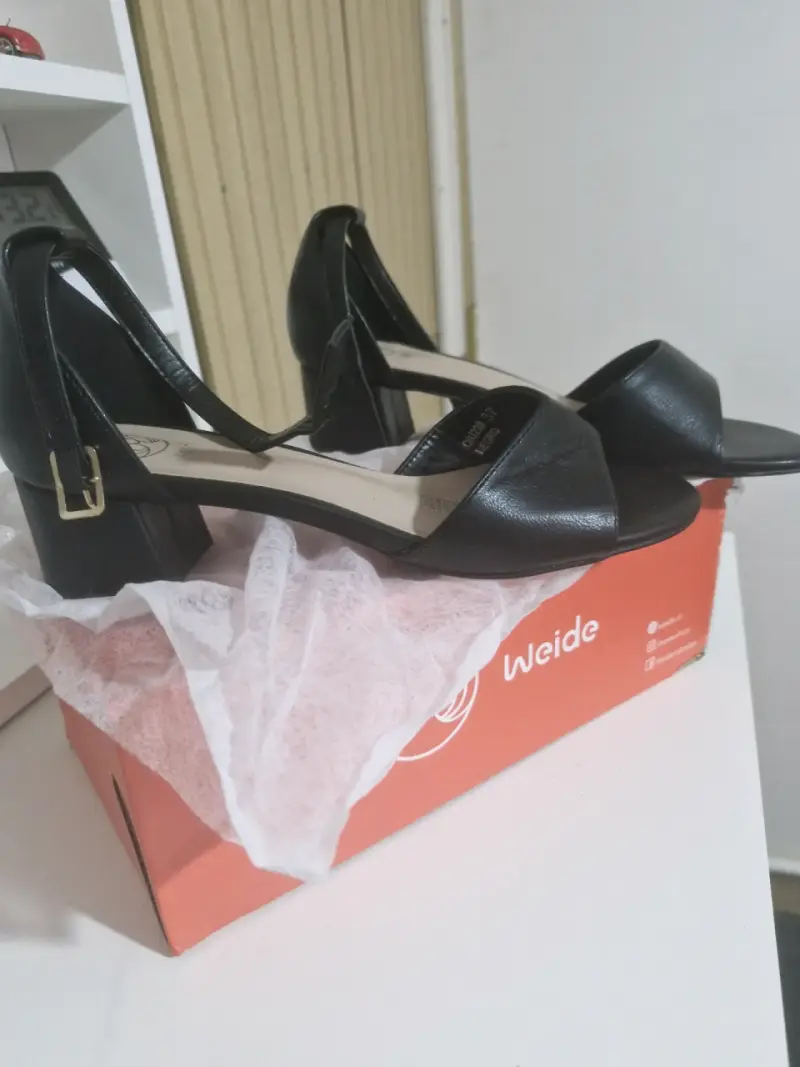 Sandalias de Tacón Negro Weide Elegantes - 3