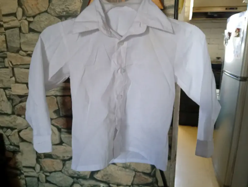 Conjunto Infantil Formal Camisa Blanca y Chaqueta Roja - 1